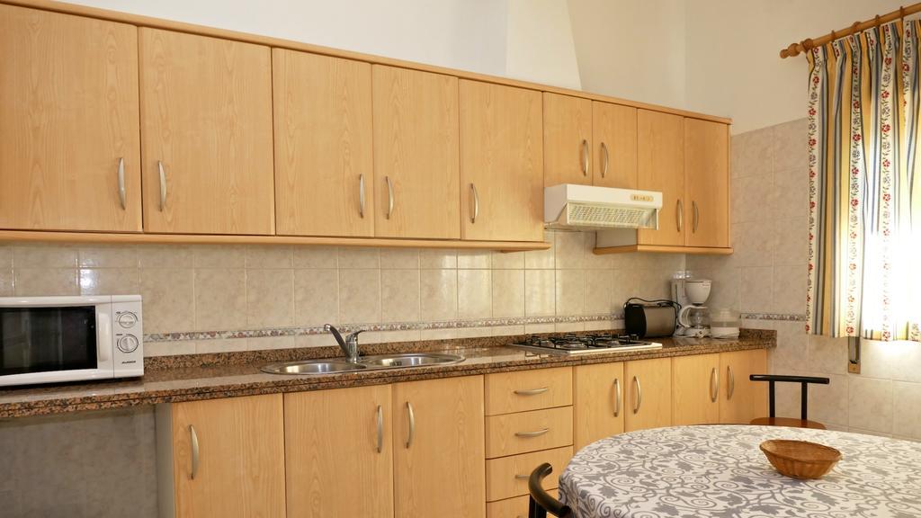 Apartamentos Barracuda Faro Oda fotoğraf